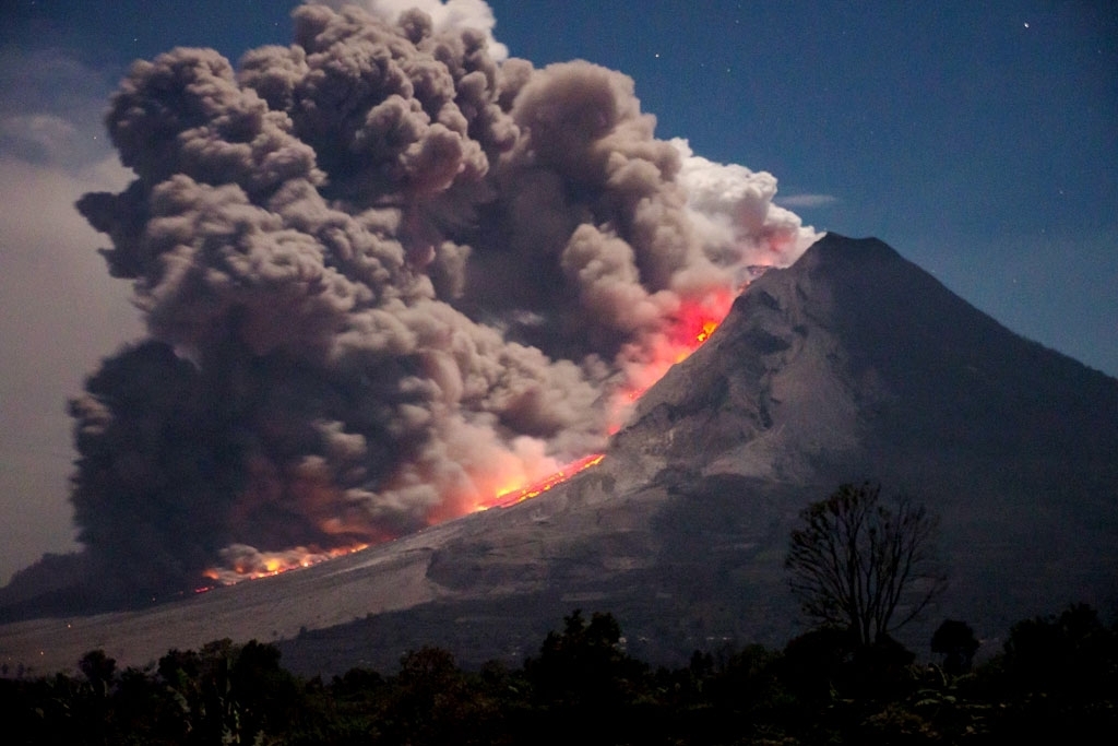 1. A poetic town inside huge old Volcano