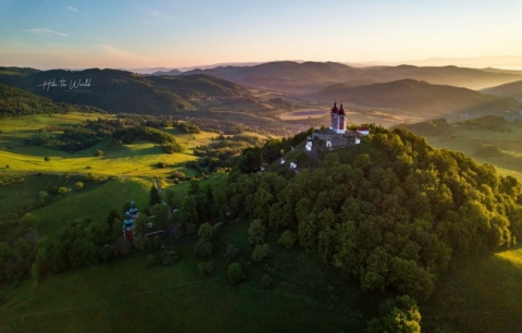 Banská Štiavnica UNESCO: Calvary hill (photo by: www.facebook.com/HiketheWorldSVK)