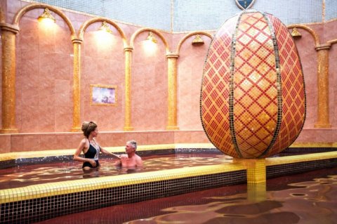 Thermal-spa-Slovakia-Sklene-teplice-Maria-Theresa-bath-4
